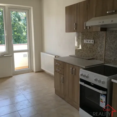 Pronájem pokoje, Zlín, třída Tomáše Bati, 114 m2