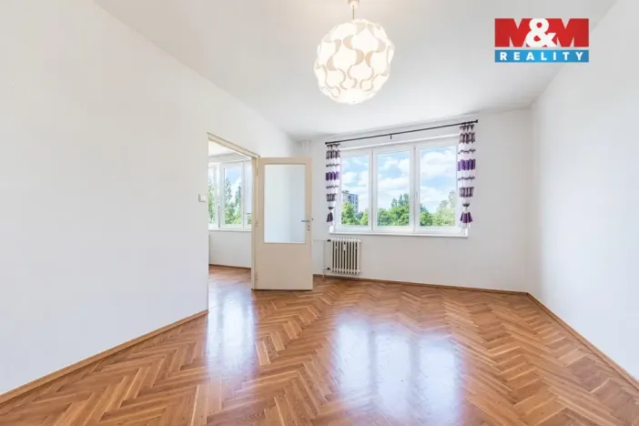 Prodej bytu 1+1, Karlovy Vary, Chomutovská, 35 m2
