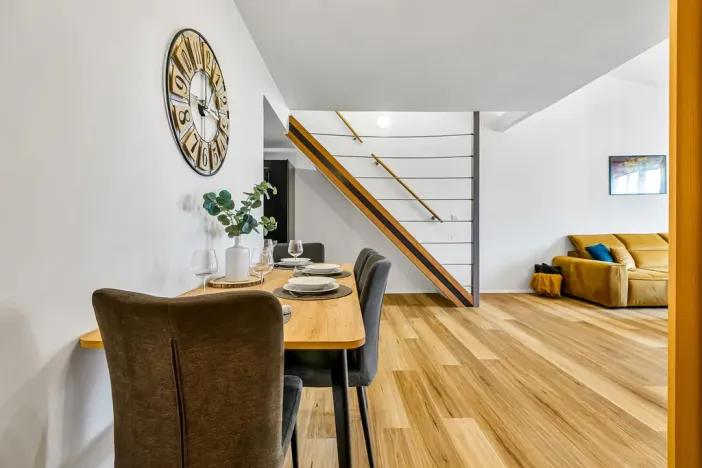 Prodej bytu 3+kk, Šestajovice, Komenského, 116 m2