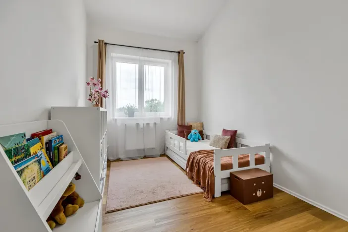 Prodej bytu 3+kk, Šestajovice, Komenského, 116 m2