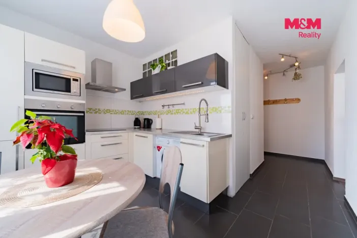 Prodej bytu 2+1, Aš, Moravská, 51 m2