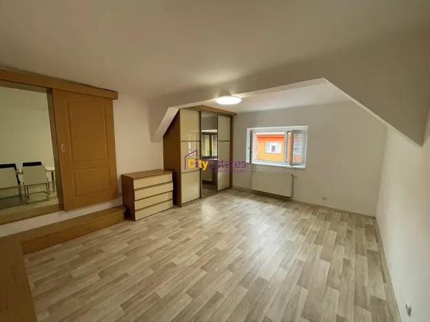 Pronájem bytu 2+1, Praha - Holešovice, V háji, 57 m2