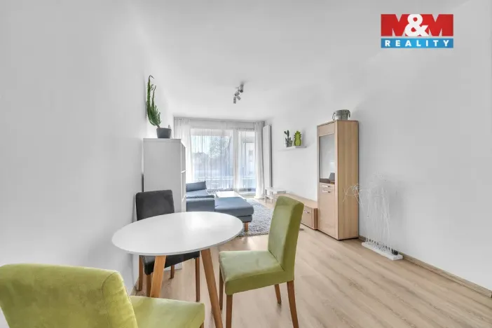 Pronájem bytu 2+kk, Pardubice - Bílé Předměstí, Husova, 58 m2