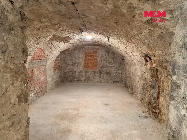 Prodej obchodního prostoru, Jablonec nad Nisou, Anenské náměstí, 81 m2