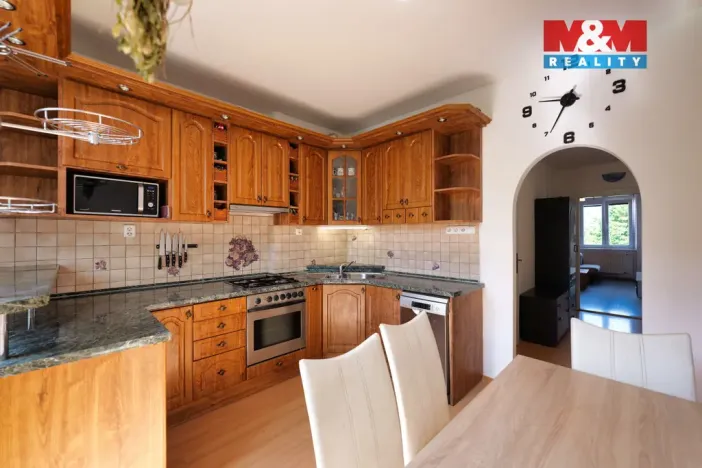 Prodej rodinného domu, Prostějov, Bezručovo nám., 180 m2