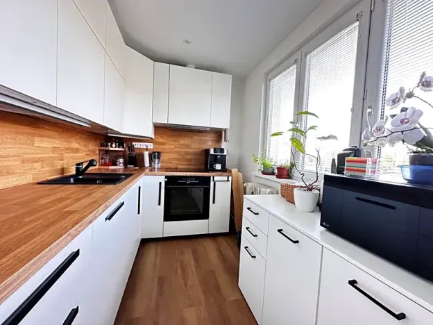 Prodej bytu 2+1, Hranice, Kpt. Jaroše, 53 m2