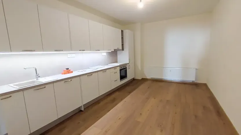 Prodej bytu 3+1, Praha, Bělohorská, 85 m2