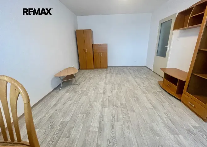 Pronájem bytu 1+1, Praha - Modřany, Botevova, 29 m2