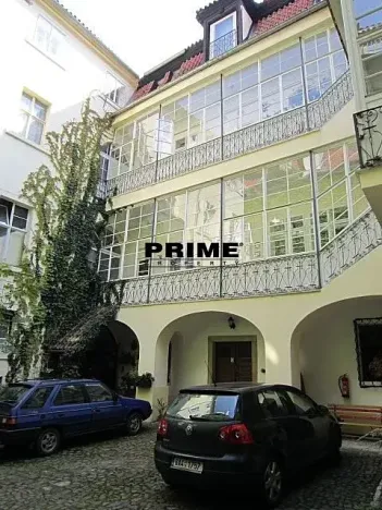 Pronájem bytu 3+1, Praha - Malá Strana, Sněmovní, 85 m2