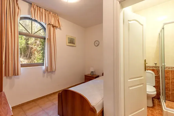 Prodej bytu 3+kk, Bigova, Černá Hora, 65 m2