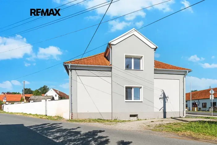 Prodej vícegeneračního domu, Kasejovice, 250 m2