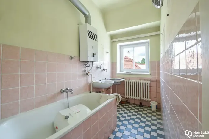 Prodej rodinného domu, Uničov, Tyršova, 400 m2