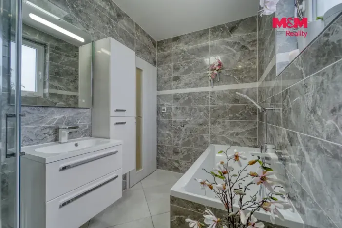 Prodej bytu 3+kk, Vochov, 60 m2