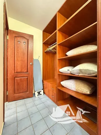 Prodej bytu 2+kk, Nesebar, Bulharsko, 77 m2