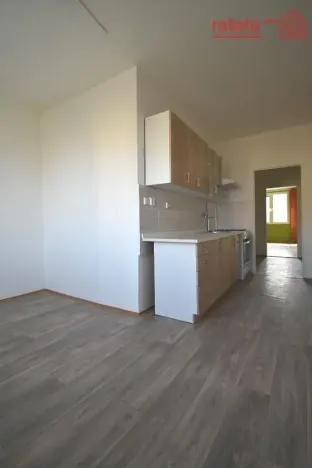 Pronájem bytu 2+1, Chomutov, Dřínovská, 60 m2