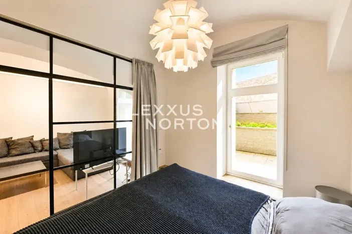 Pronájem bytu 2+kk, Praha - Vinohrady, Laubova, 50 m2