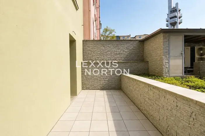 Pronájem bytu 2+kk, Praha - Vinohrady, Laubova, 50 m2