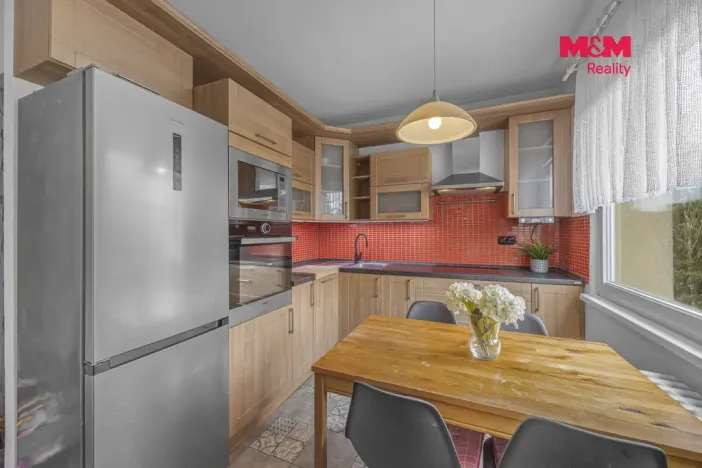 Prodej bytu 4+1, Police nad Metují - Velká Ledhuje, Fučíkova, 94 m2