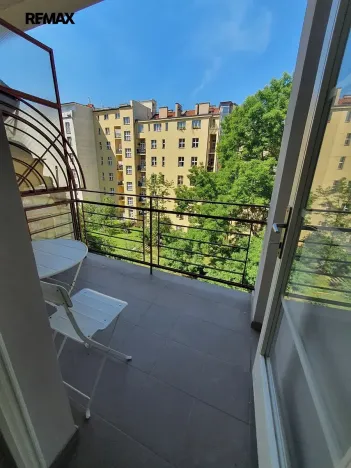 Pronájem bytu 2+kk, Praha - Žižkov, Sudoměřská, 66 m2