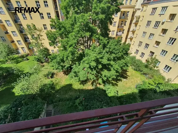 Pronájem bytu 2+kk, Praha - Žižkov, Sudoměřská, 66 m2