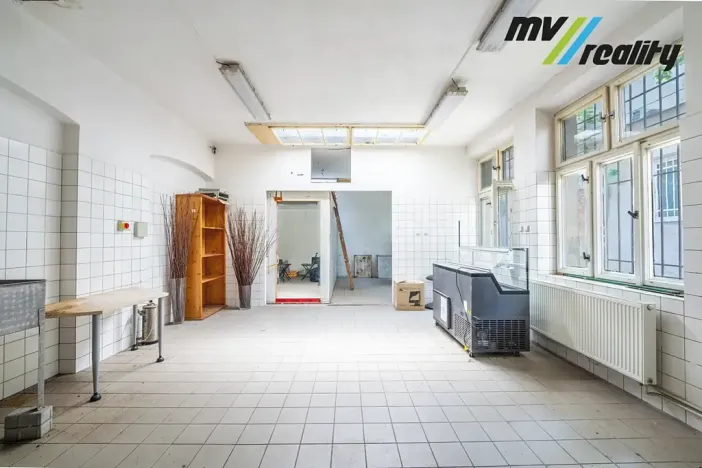 Pronájem obchodního prostoru, Praha - Holešovice, Milady Horákové, 160 m2