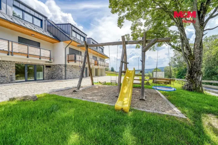 Prodej bytu 1+kk, Železná Ruda - Špičák, 49 m2