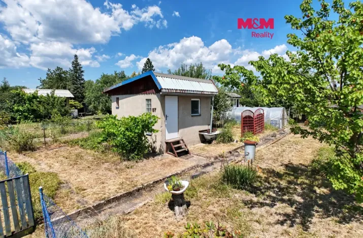 Prodej zahrady, Chomutov, 385 m2