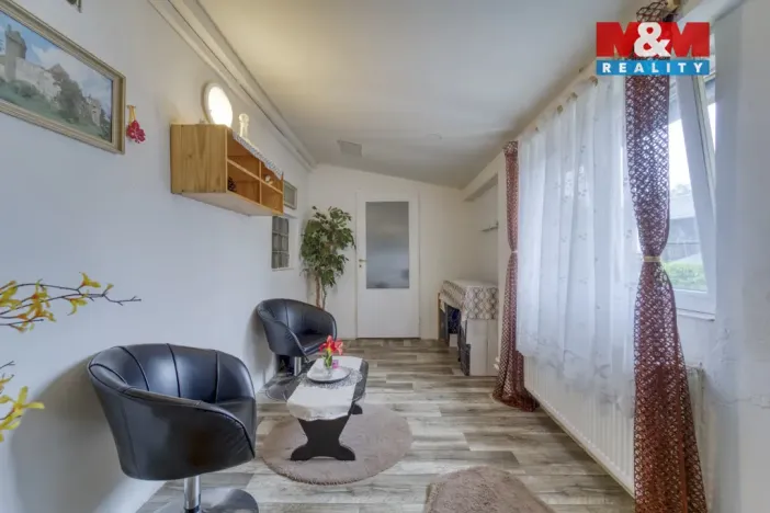 Prodej bytu 3+1, Teplá, Klášterní, 80 m2