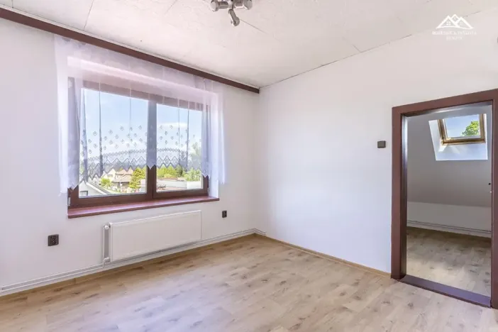 Prodej bytu 3+1, Leština u Světlé, 73 m2