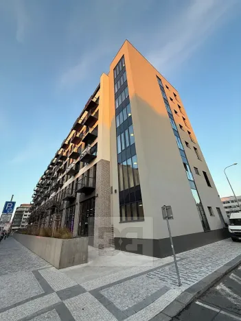 Prodej bytu 2+kk, Praha - Holešovice, V háji, 46 m2