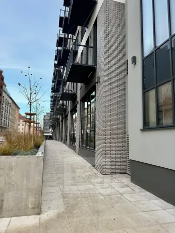 Prodej bytu 2+kk, Praha - Holešovice, V háji, 46 m2