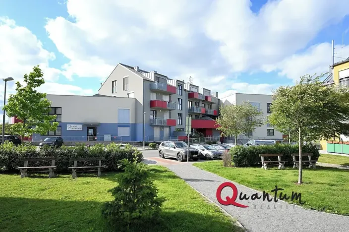 Pronájem bytu 1+kk, Říčany, Na Výšině, 25 m2