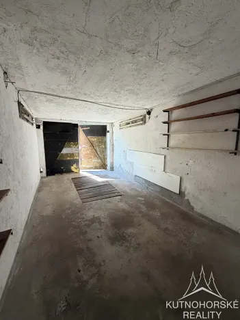 Pronájem garáže, Kutná Hora, Ostašova, 19 m2
