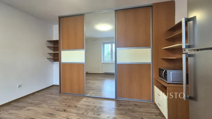 Pronájem bytu 2+kk, Písek, Nádražní, 32 m2