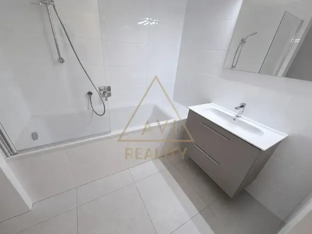 Pronájem bytu 2+kk, Praha - Vršovice, Černomořská, 58 m2