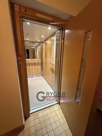 Prodej bytu 1+kk, Praha - Troja, K sadu, 26 m2
