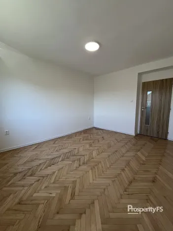 Pronájem bytu 3+1, Kozlovice, 58 m2