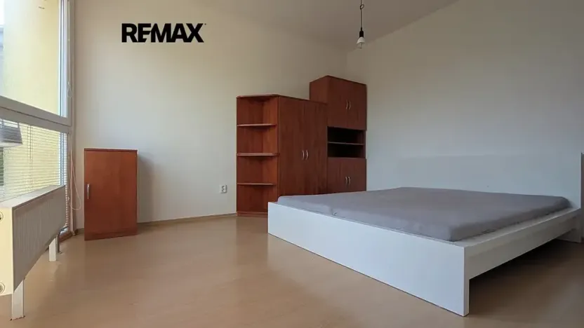Pronájem bytu 2+kk, Praha - Újezd nad Lesy, Račiněveská, 51 m2