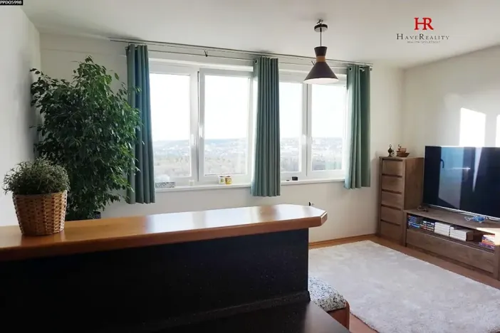 Pronájem bytu 1+kk, Praha - Troja, Hnězdenská, 39 m2
