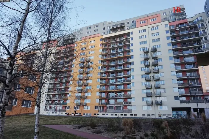 Pronájem bytu 1+kk, Praha - Troja, Hnězdenská, 39 m2