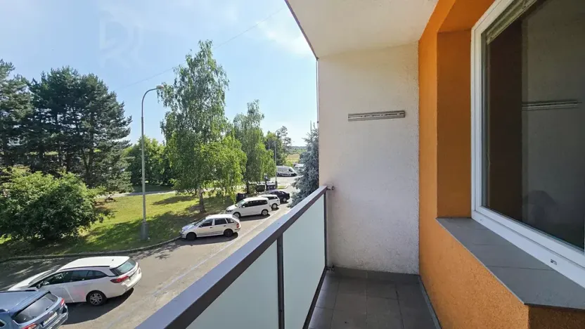 Pronájem bytu 1+1, Praha - Letňany, Dobratická, 31 m2