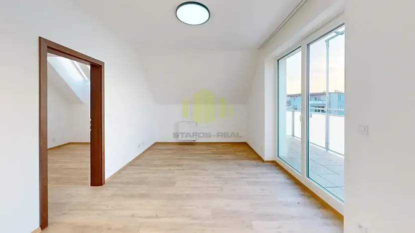 Pronájem bytu 2+kk, Olomouc, Topolová, 52 m2