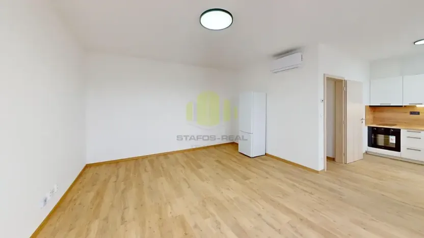 Pronájem bytu 1+kk, Olomouc, Topolová, 38 m2