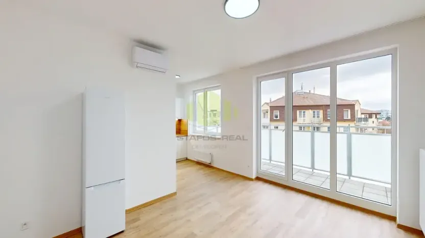 Pronájem bytu 1+kk, Olomouc, Topolová, 38 m2