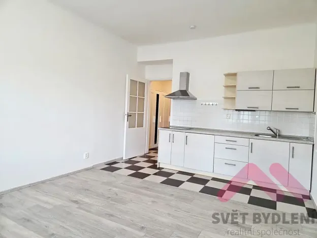Pronájem bytu 1+kk, Praha - Nusle, Spolupráce, 32 m2