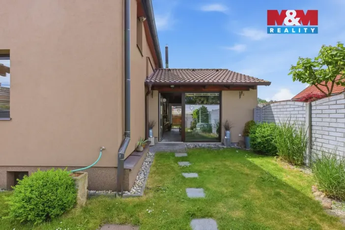 Prodej rodinného domu, Kněževes, U haldy, 155 m2
