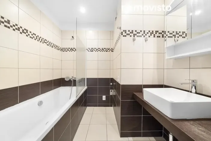 Prodej bytu 3+1, Ostrava, Varenská, 65 m2
