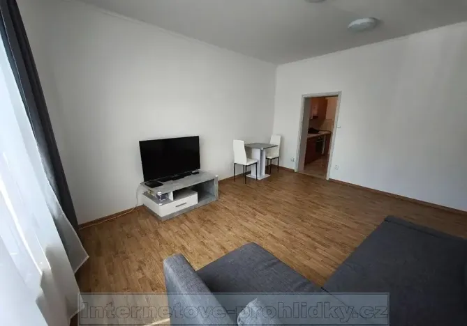 Pronájem bytu 2+1, Kladno, 58 m2