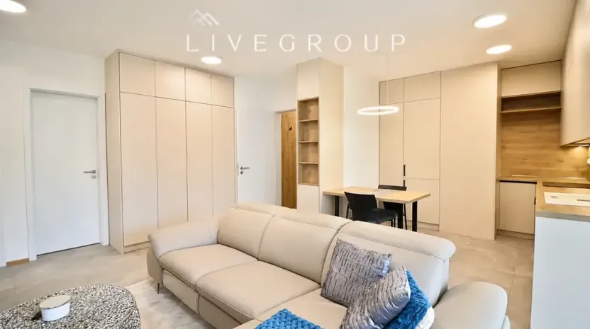 Pronájem bytu 3+kk, Brno, Vinařská, 70 m2
