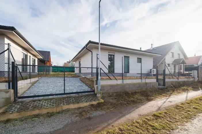 Prodej rodinného domu, Líně, Družstevní, 100 m2